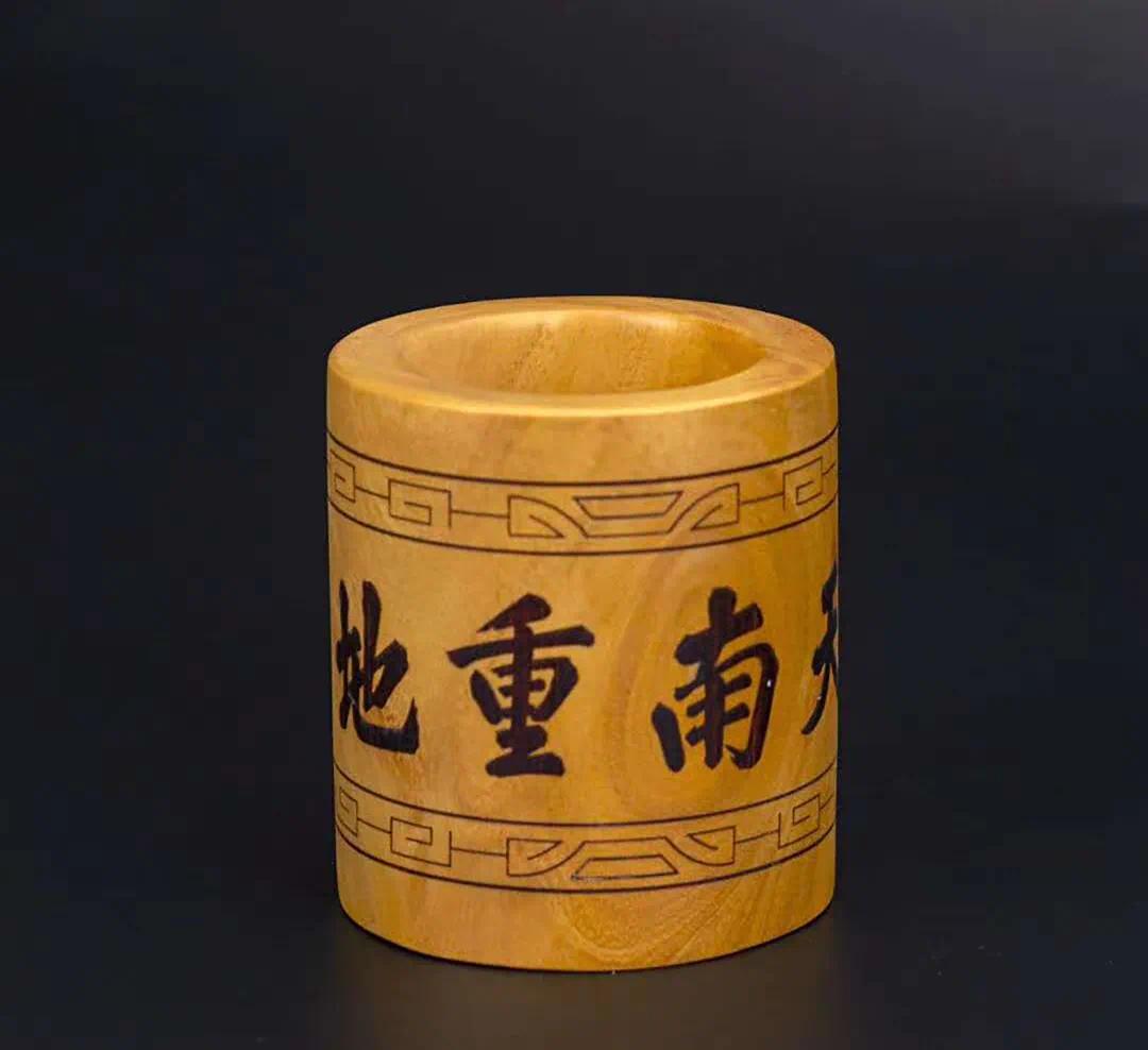 中国古代珍品笔筒欣赏