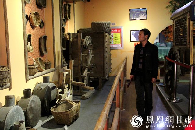 民勤乡村记忆博物馆让“老物件”重绽芳华 李晓佳 摄