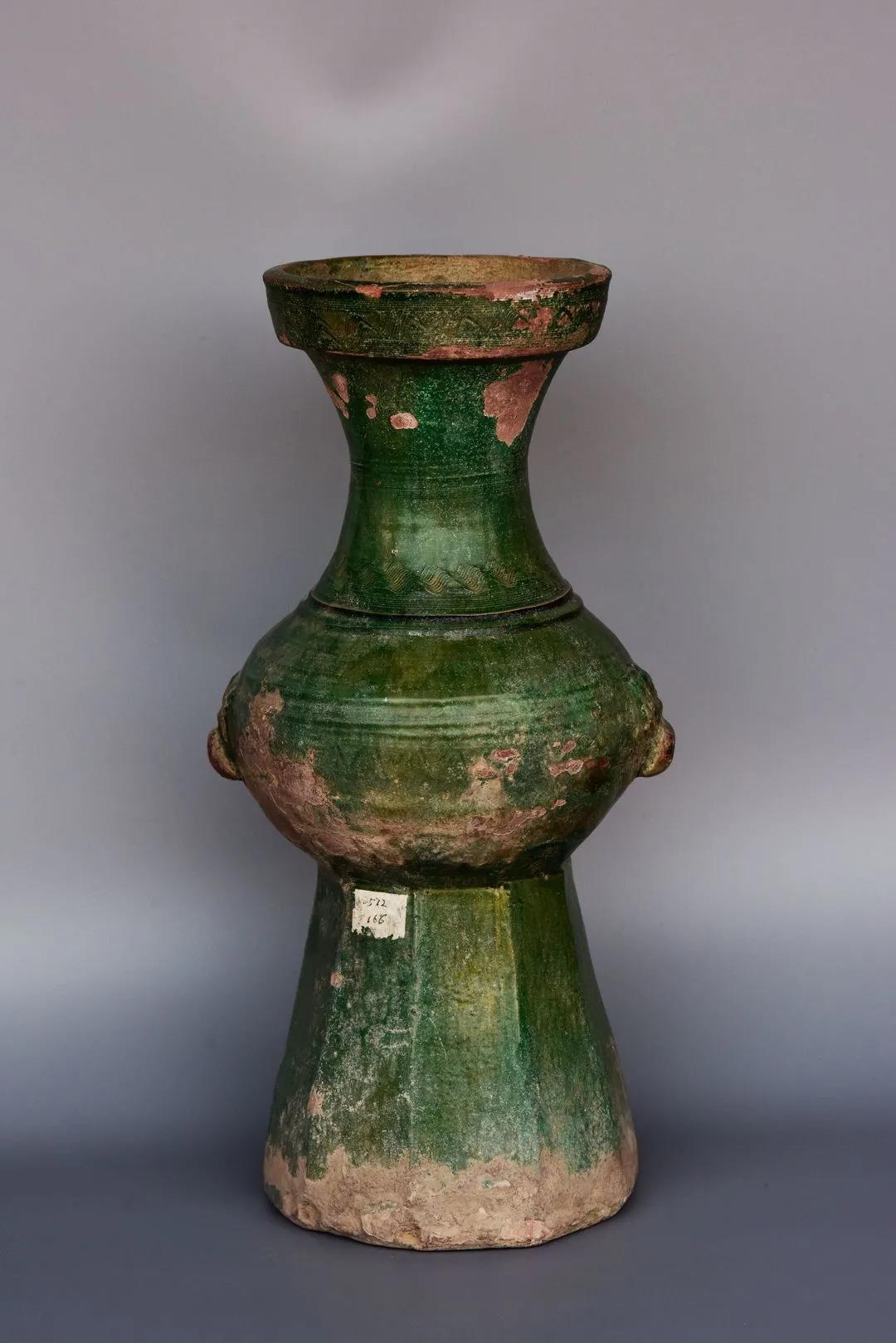 汉 · 绿釉陶盅 三级文物