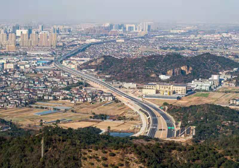 连通杭州湾新区慈溪余姚胜陆公路主线试通车进入倒计时