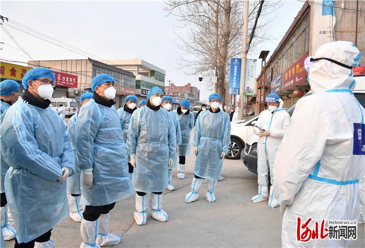 许勤在石家庄检查农村地区疫情防控消杀工作