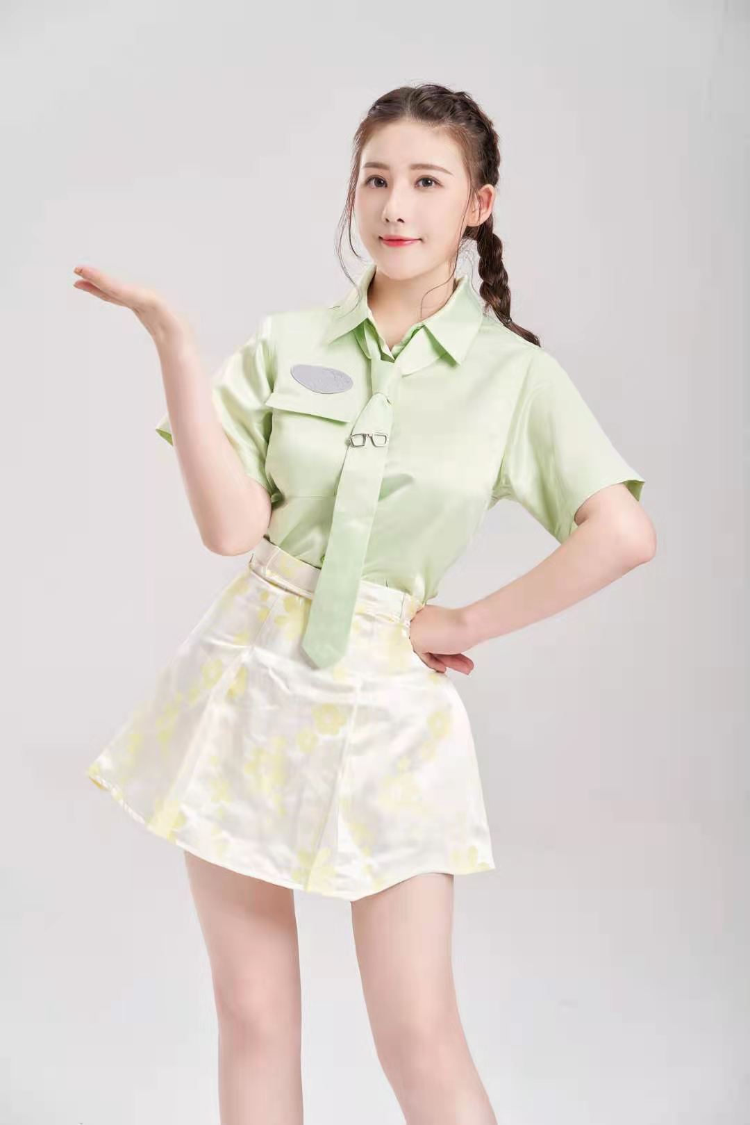 《超凡追击者》即将搞笑来袭 “奇葩说”马剑越解锁女团新姿势_凤凰网