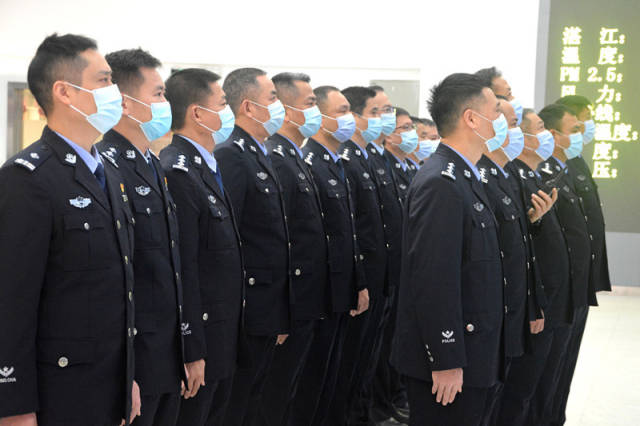 湛江交警支队举办2021年全市交警部门春运防护期启动仪式