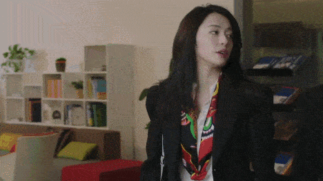 女性剧恋爱占比：1《流金岁月》=1.96《都挺好》