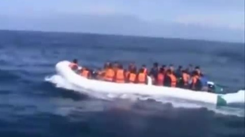 “蛇头”是如何操作偷渡的？