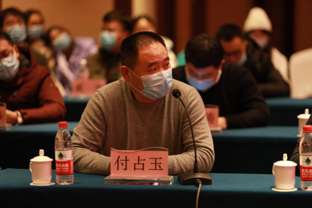 发布会上,李汉卿,王连君和聊城台副台长玄志刚分别发言,演员代表