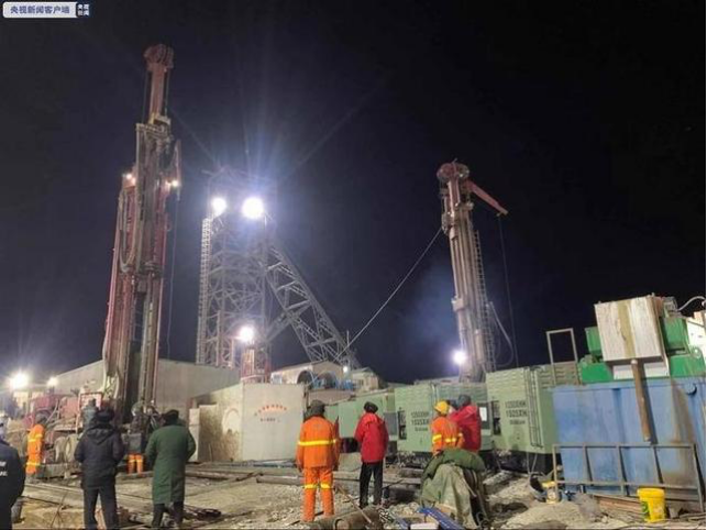 山东22名矿工被埋井下，一张求救纸条让人泪奔……