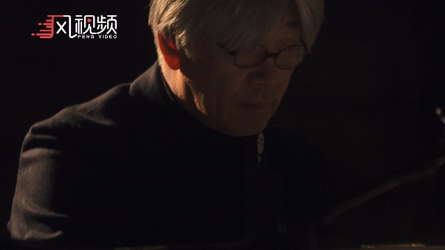 坂本龙一确诊直肠癌！已完成手术正在治疗，他表示将“与癌共生”