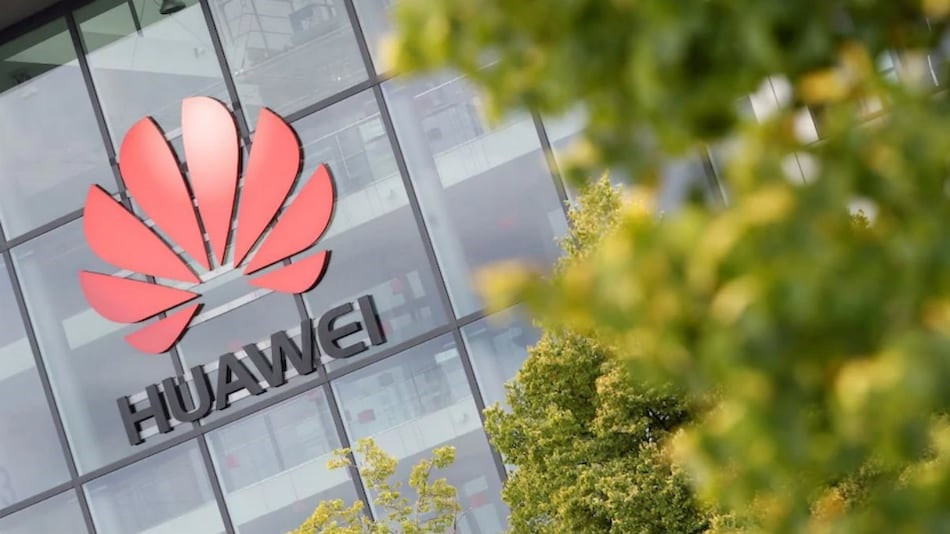 Huawei to Open French Plant, Its First Outside China, in 2023