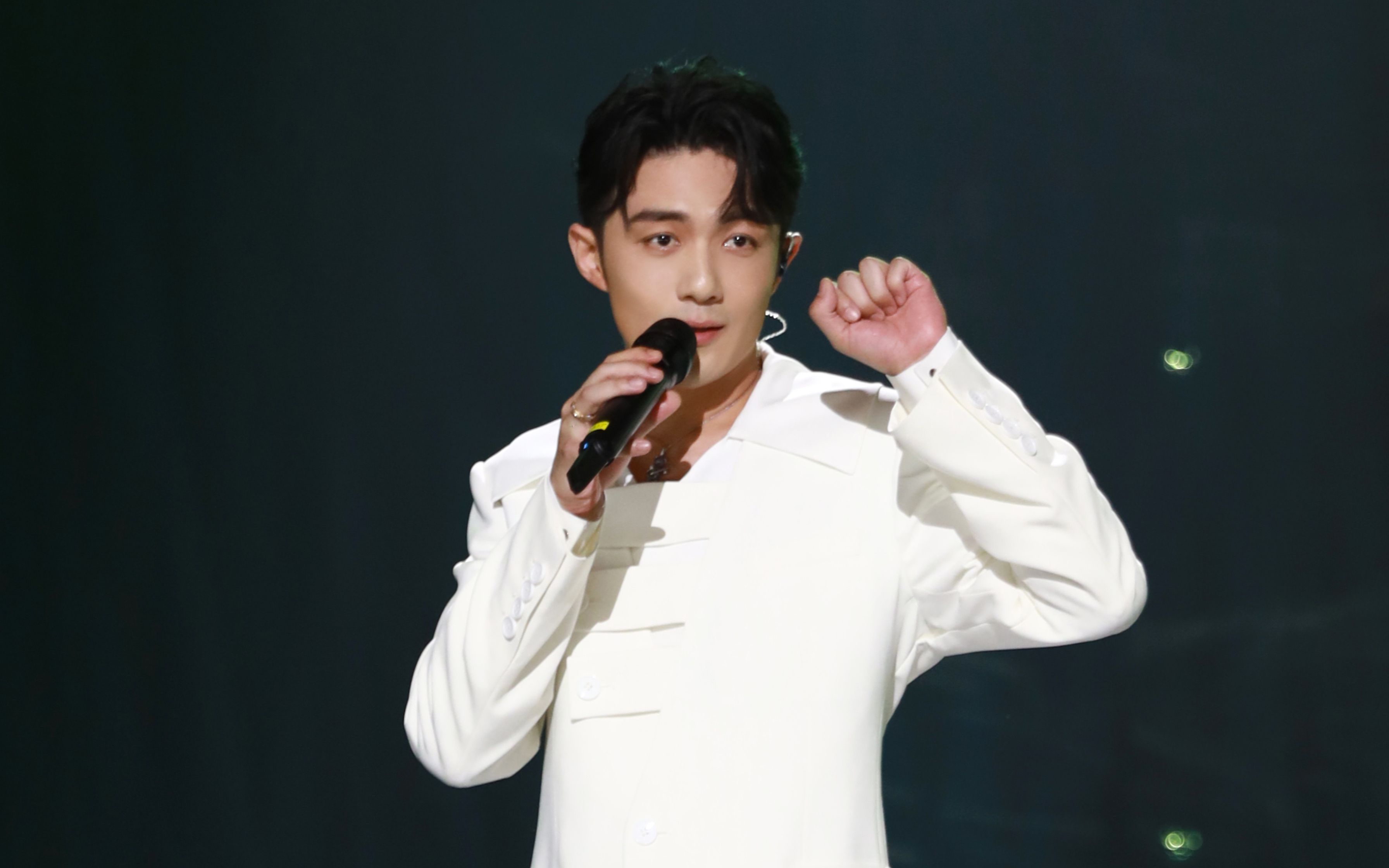 李泽锋