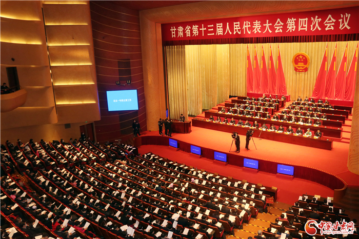 暴力伤医"套路贷"涉黑……这些大案上了甘肃两院报告