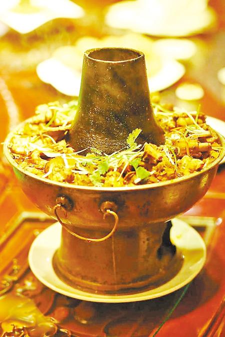 深冬风物话暖锅