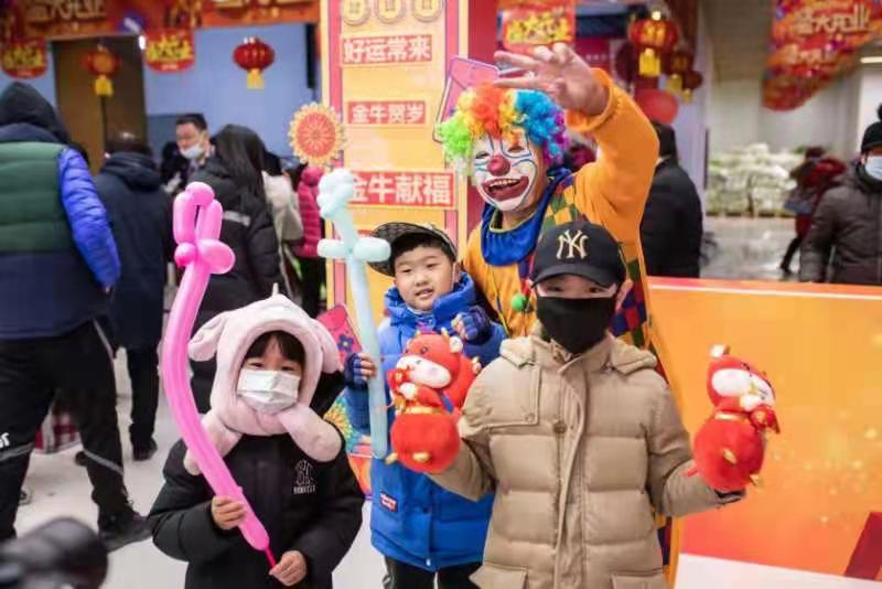 青岛卜蜂莲花乐的城广场店盛大开启 打造精致家庭生活新领地