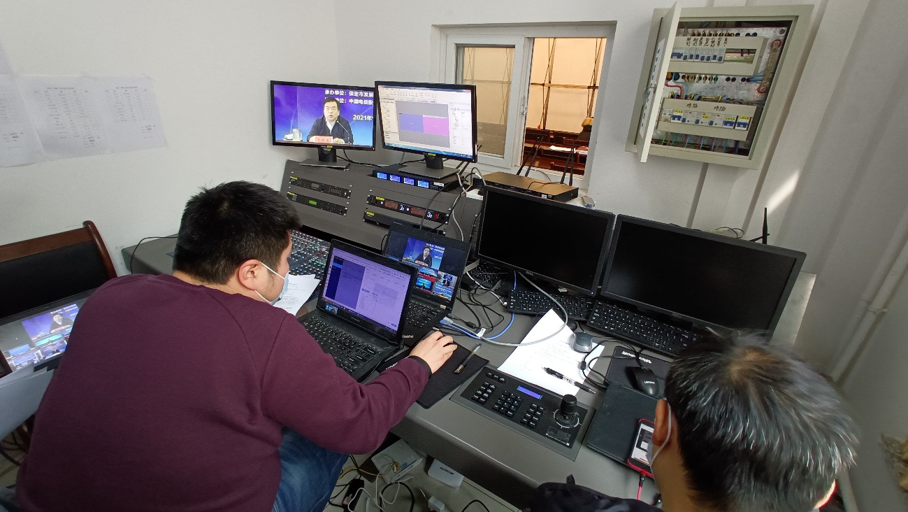 中国电信保定分公司助力保定市委市政府 与15家企业进行重点项目云签约