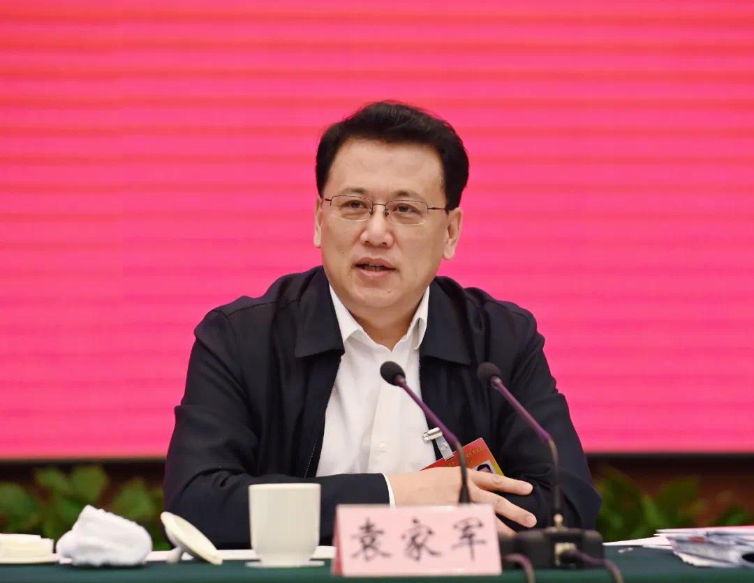 浙江>资讯>凤眼观浙>正文>1月26日下午,省委书记,省人大常委会主任