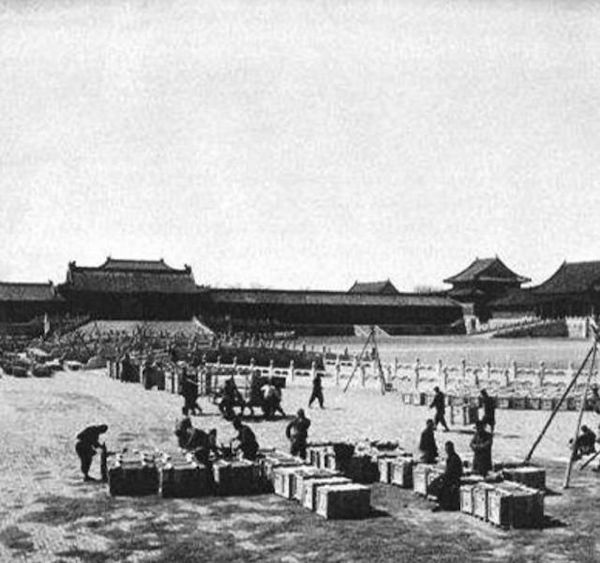 故宫文物南迁时打包的文物箱