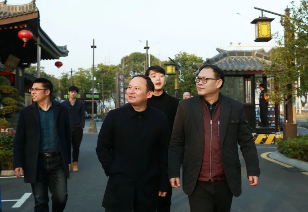 省委宣传部文资委主任刘尤碧调研柳叶湖文旅产业