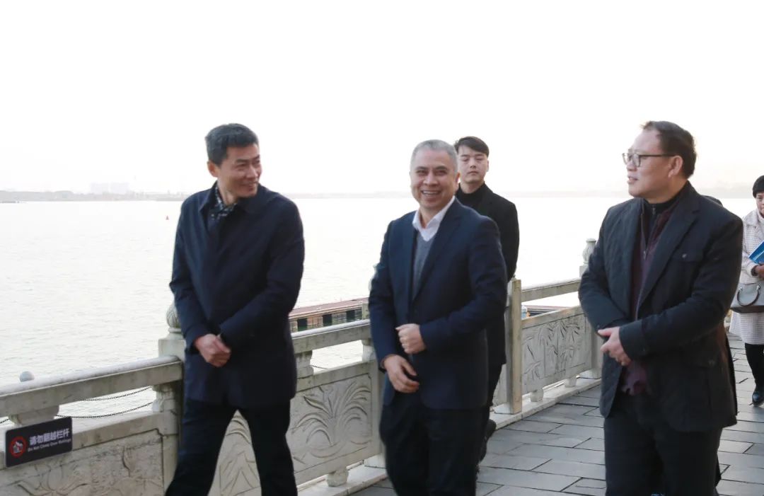 省委宣传部文资委主任刘尤碧调研柳叶湖文旅产业