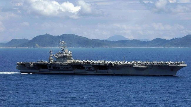美司令：中国海军“包围”美国航母行为很“专业”