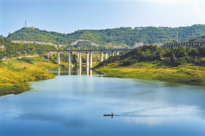 长江流域一级支流御临河五宝段风光旖旎 通讯员 张清善 摄