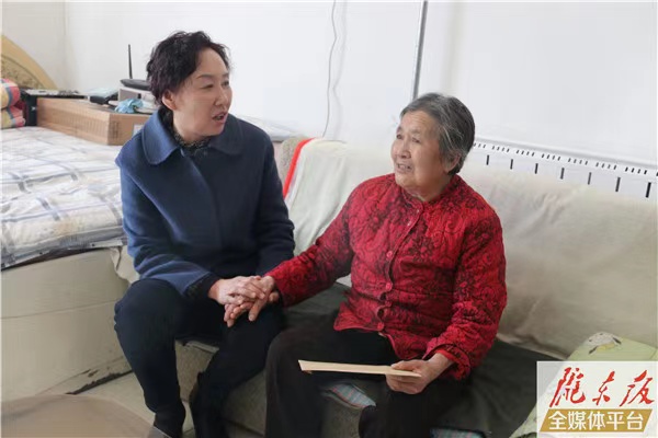 庆阳副市长吴丽华赴庆城开展春节慰问