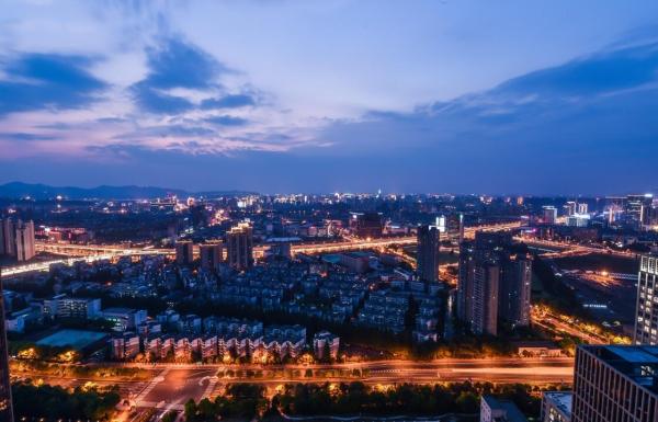 杭州城市夜景。新华社记者 徐昱 摄