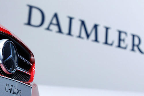 戴姆勒将更名梅赛德斯-奔驰，卡车业务独立上市