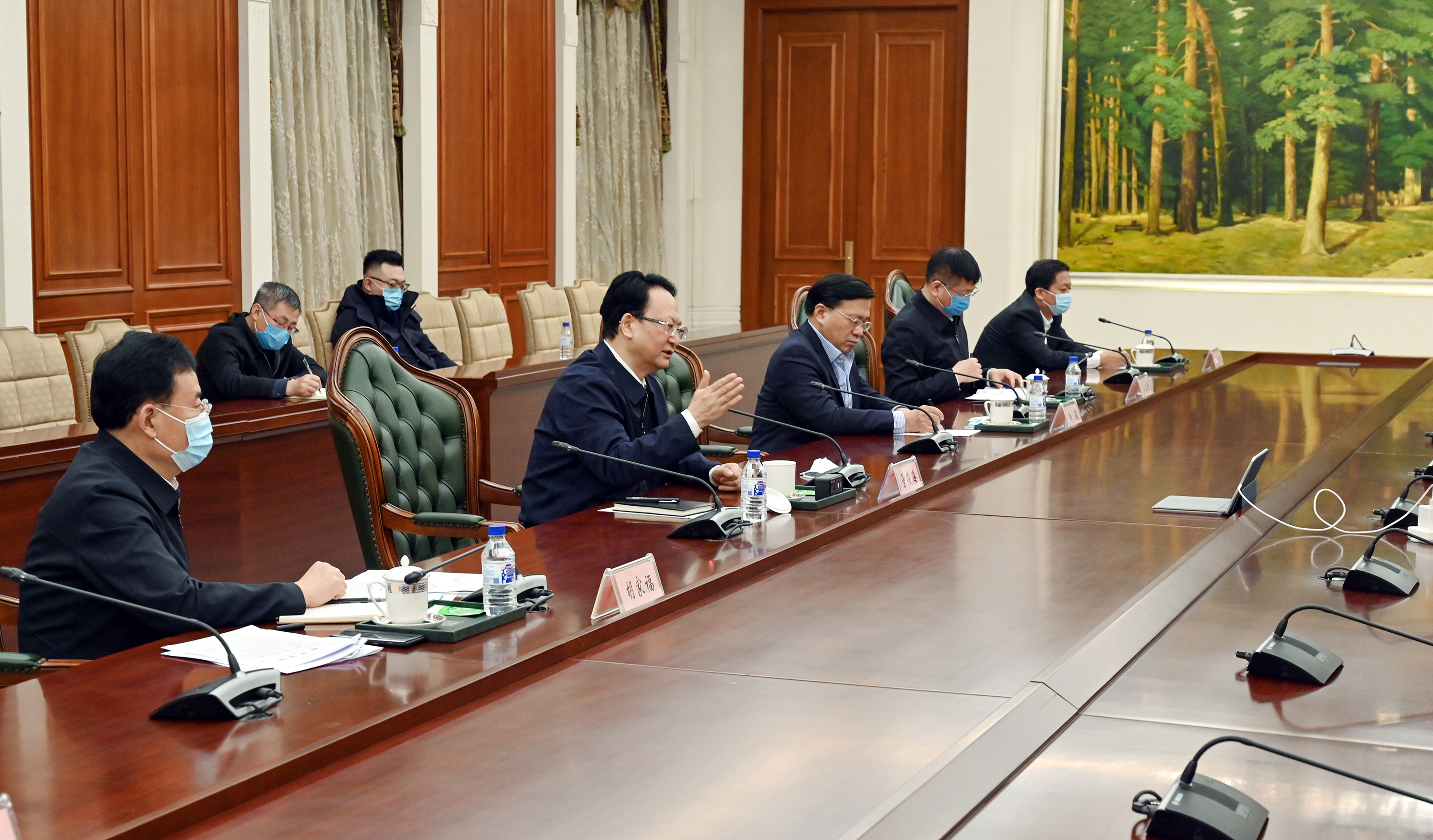 景俊海:坚持科学防控精准防控 坚决夺取疫情防控最终胜利