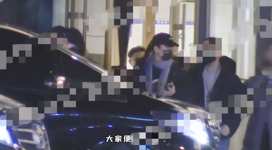陈伟霆朱一龙李易峰金晨齐聚餐，过后一同现身密逃party