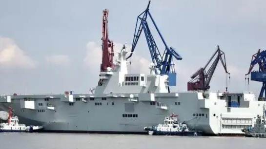 军情观察室|075两栖攻击舰现身湛江20210203（完整版）