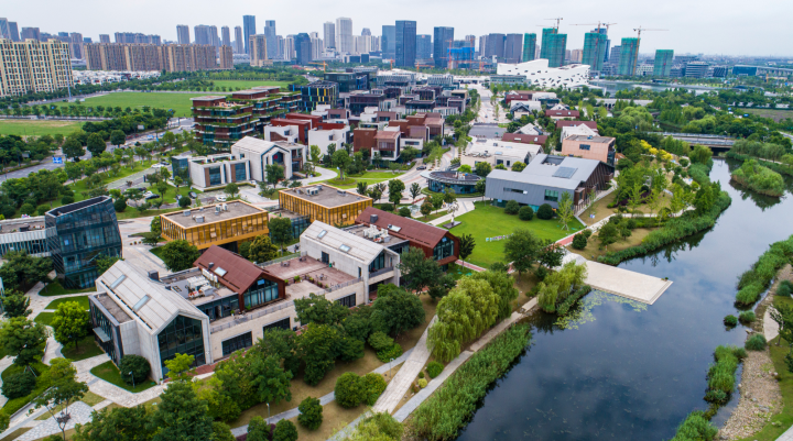 艺尚小镇余杭经济能级站上新台阶.