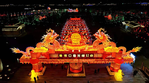 2021年春节将近,梅河口市为营造安定和谐,欢乐祥和的节日氛围,处处