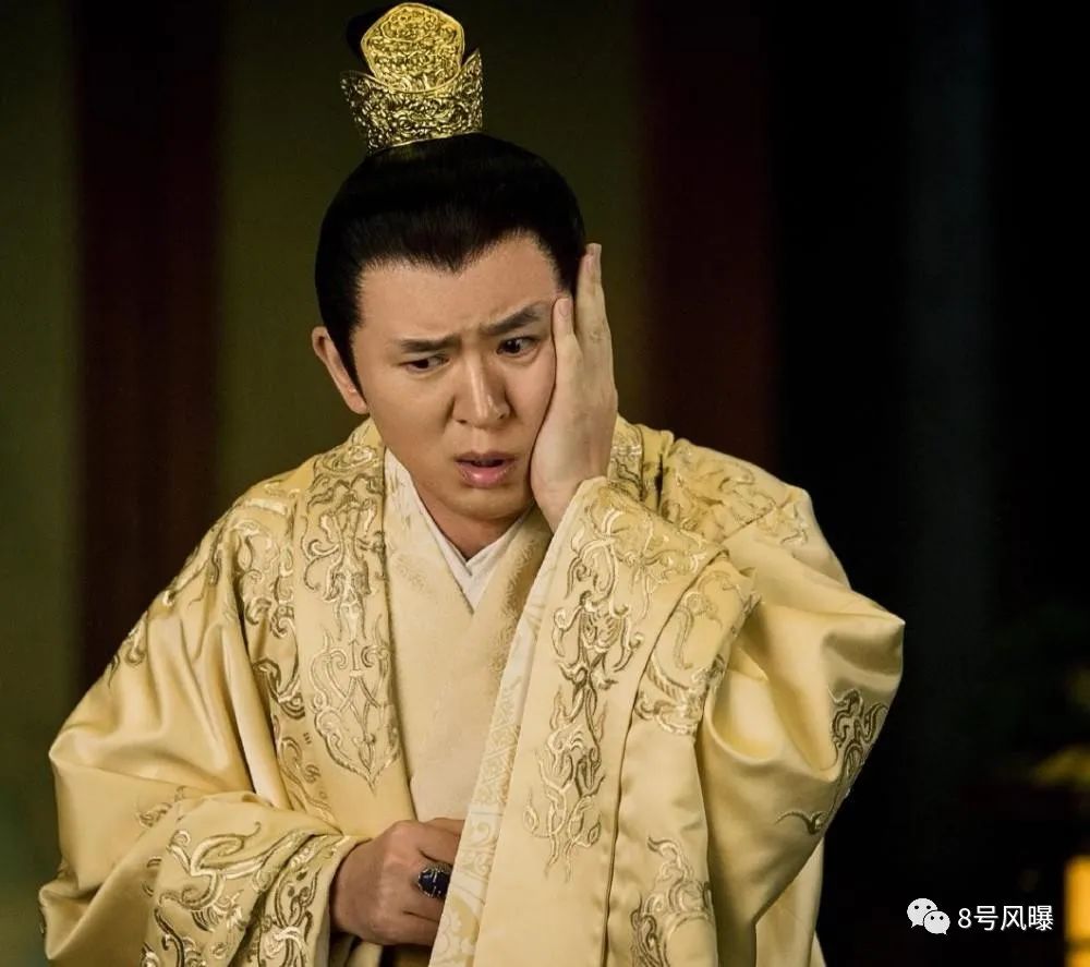 他是最近章子怡,周一围主演的电视剧《上阳赋》中太子子隆的扮演者.