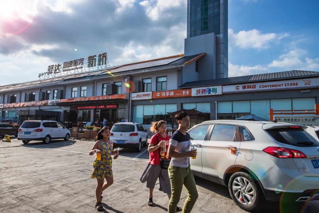 惊艳亮相穿越时空与想象新桥航空主题服务区改扩建完成啦