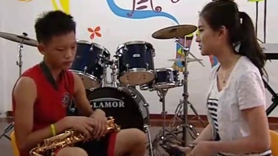 打拐解救出来的男孩多才多艺，内心的忧虑却从未对人提及