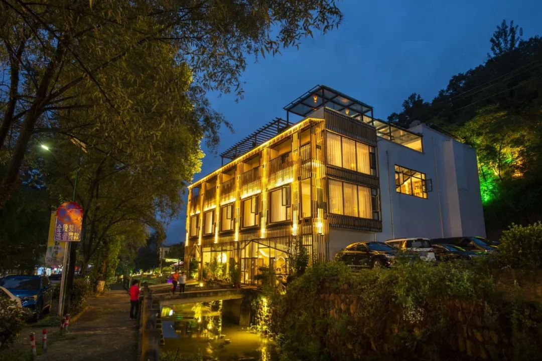 重渡沟景区,住民宿免门票!