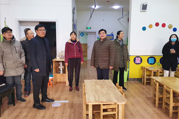 马鞍山师专党政领导赴马鞍山幼师学校考察调研