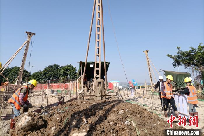 广州白云机场三期扩建工程大年初四开工。广东机场集团 供图
