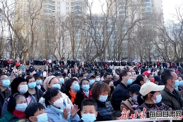 兰州市民过春节