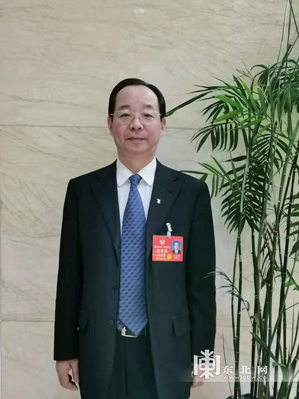 省政协委员胡宝忠:加快发展脱毒种薯 打造马铃薯产业第一大省