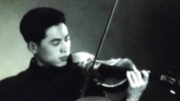 何占豪讲述下乡：农闲时为乡亲们演奏音乐