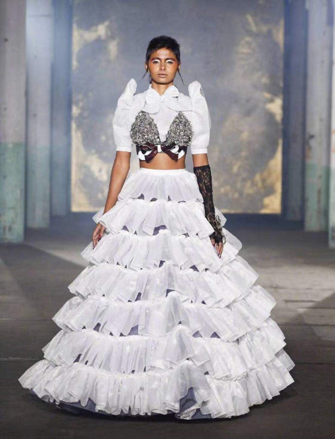 抛弃布料3d打印和再生面料让服装更魔幻