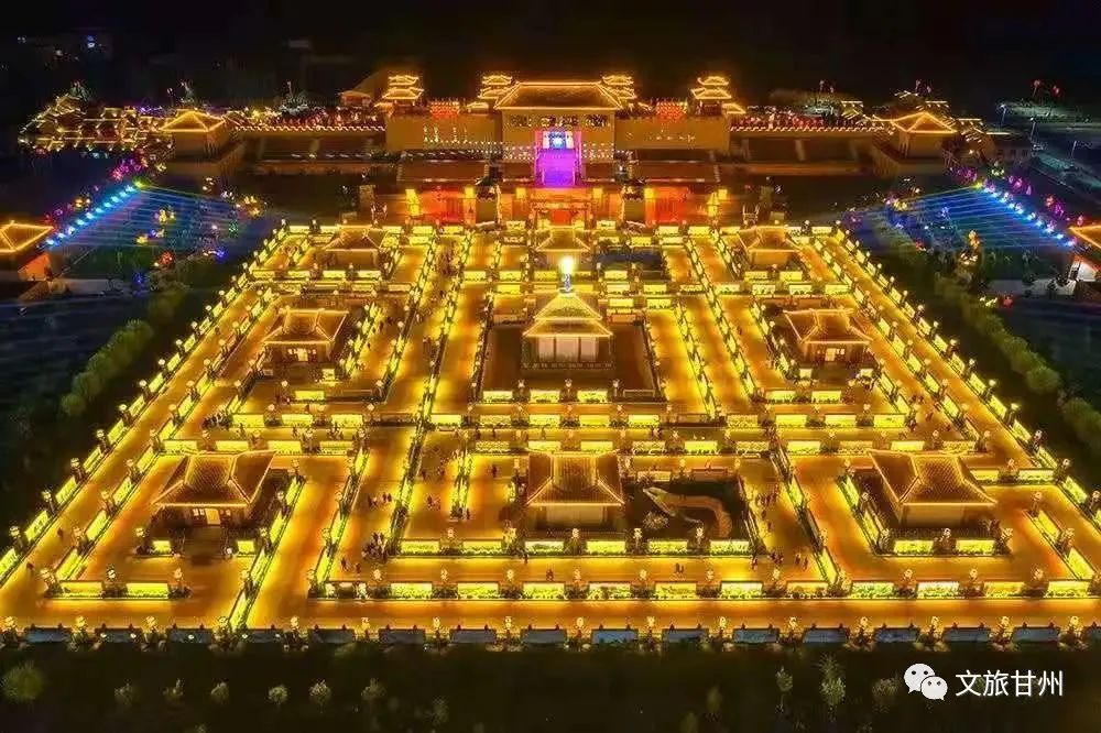 张掖屋兰古镇九曲黄河灯阵今日闪亮登场 等你来入"迷" 