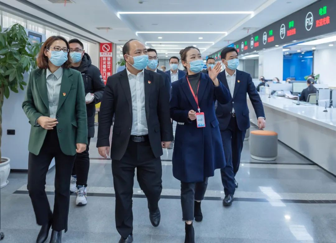 平湖市长仲旭东调研数字化改革工作 凤凰网