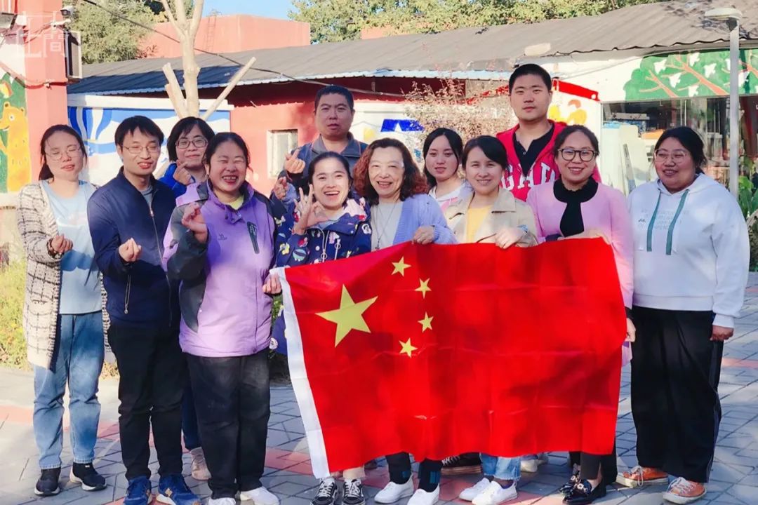 在人间|大龄心智障碍者:90岁母亲已经照顾不了他多久