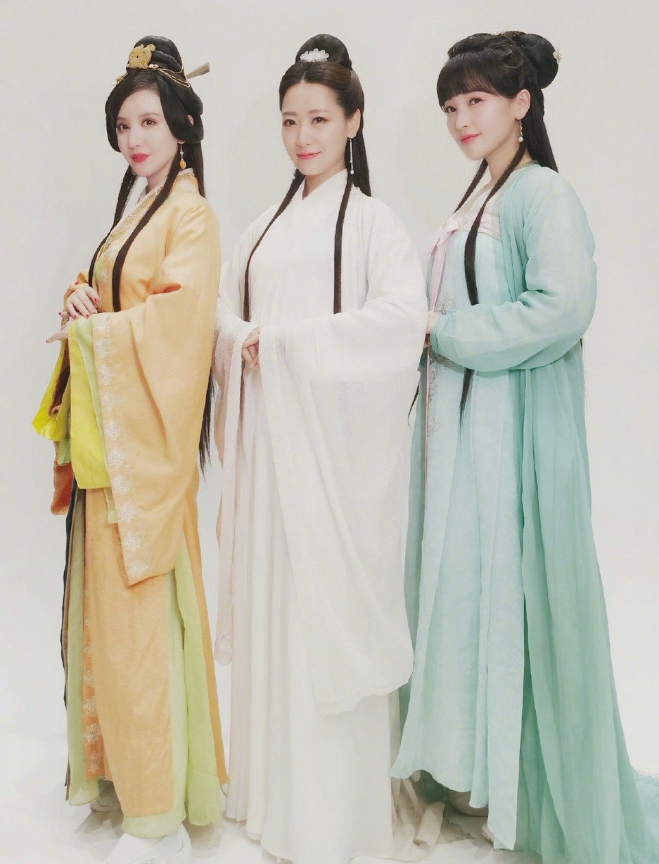 《神话》三美再同台!张萌白冰金莎重新演绎《星月神话》