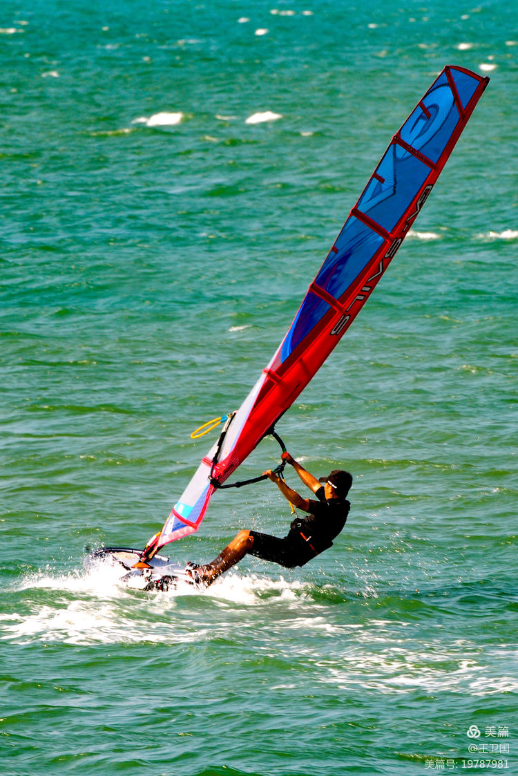 帆板帆船健儿搏击风浪高手
