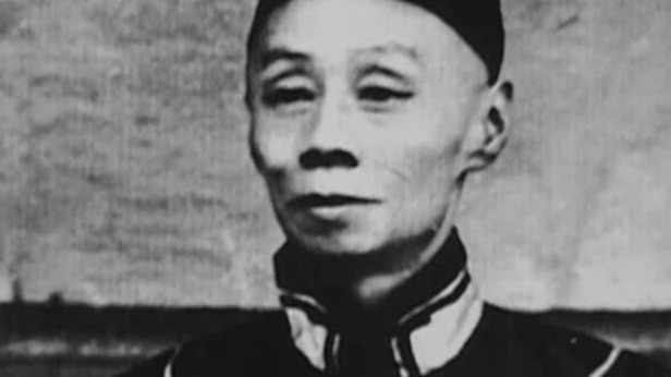 他曾自创“谭派”唱腔，开拓了京剧老生表演的新天地