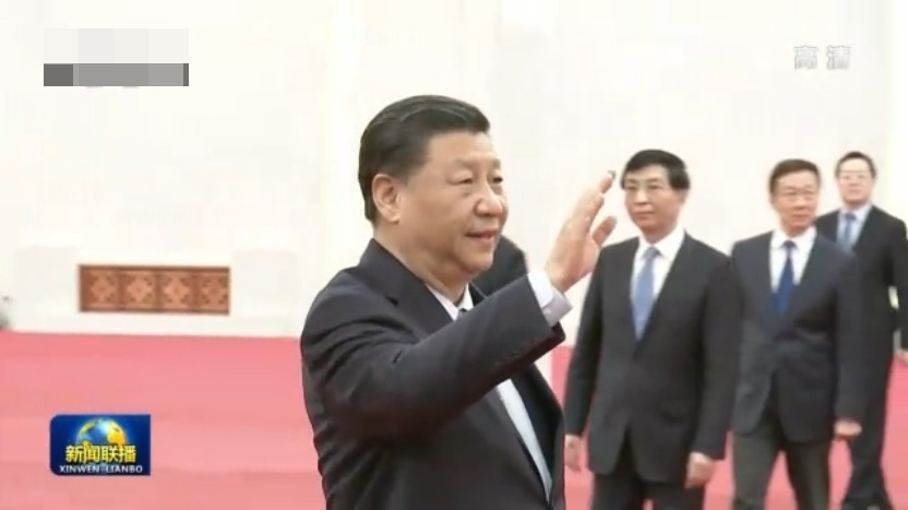习近平会见嫦娥五号参研参试人员代表