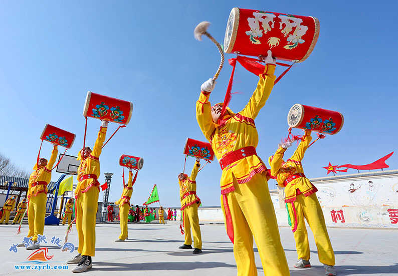 划旱船打太平鼓……张掖高台村民腾龙舞狮喜迎元宵